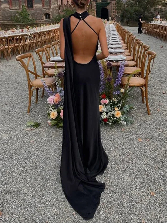 Elegant lady sleeveless halter neck long dress with ribbons - NuaVibe