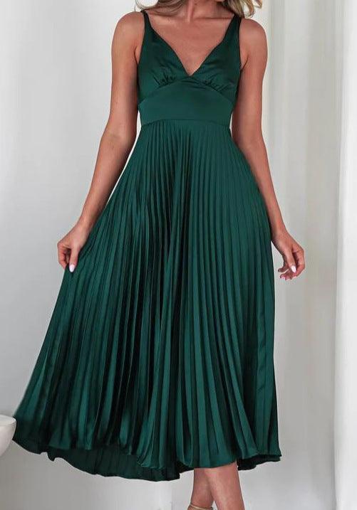 Pleated backless mid-length dress - NuaVibe