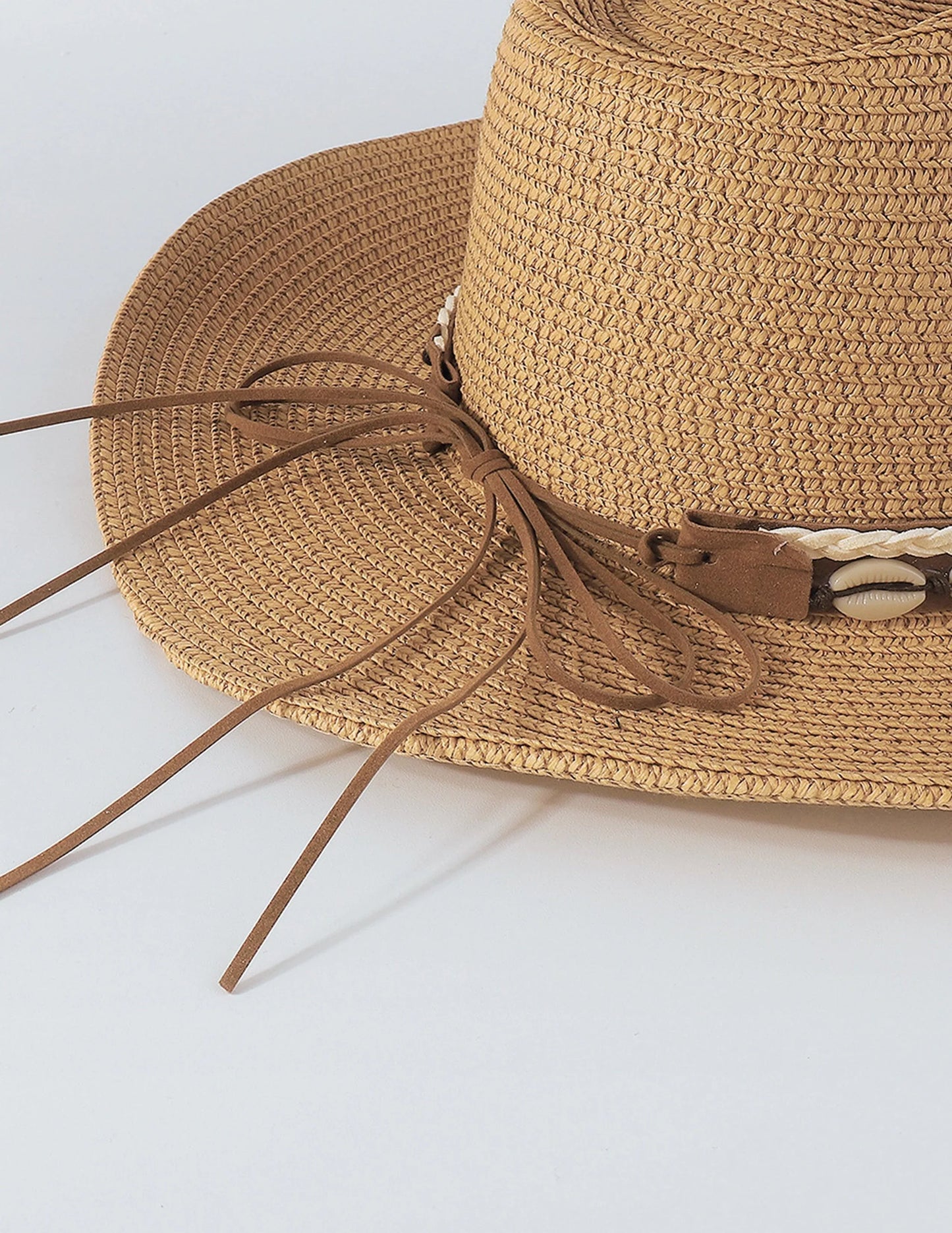 Straw Hat With Shell Tassels - NuaVibe
