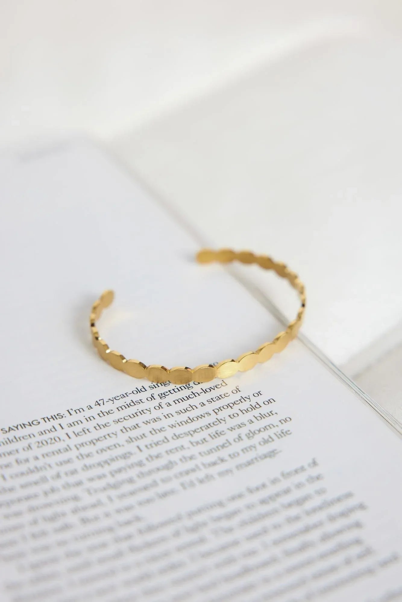 18k Gold Plated Aphrodite Bracelet Gold - NuaVibe