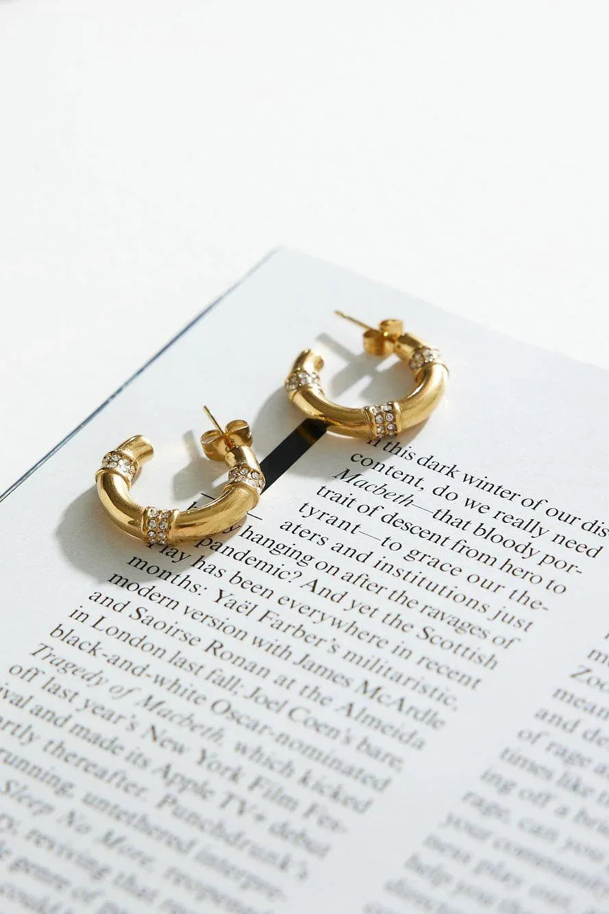 18k Gold Plated Dainty Hoops Gold - NuaVibe