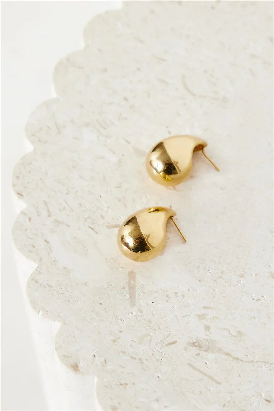 18k Gold Plated Dates At Night Earrings Gold - NuaVibe