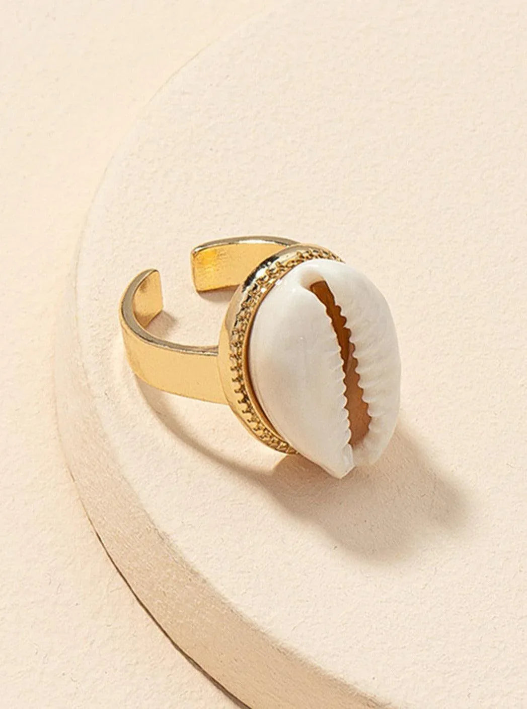 Shell Open Ring - NuaVibe