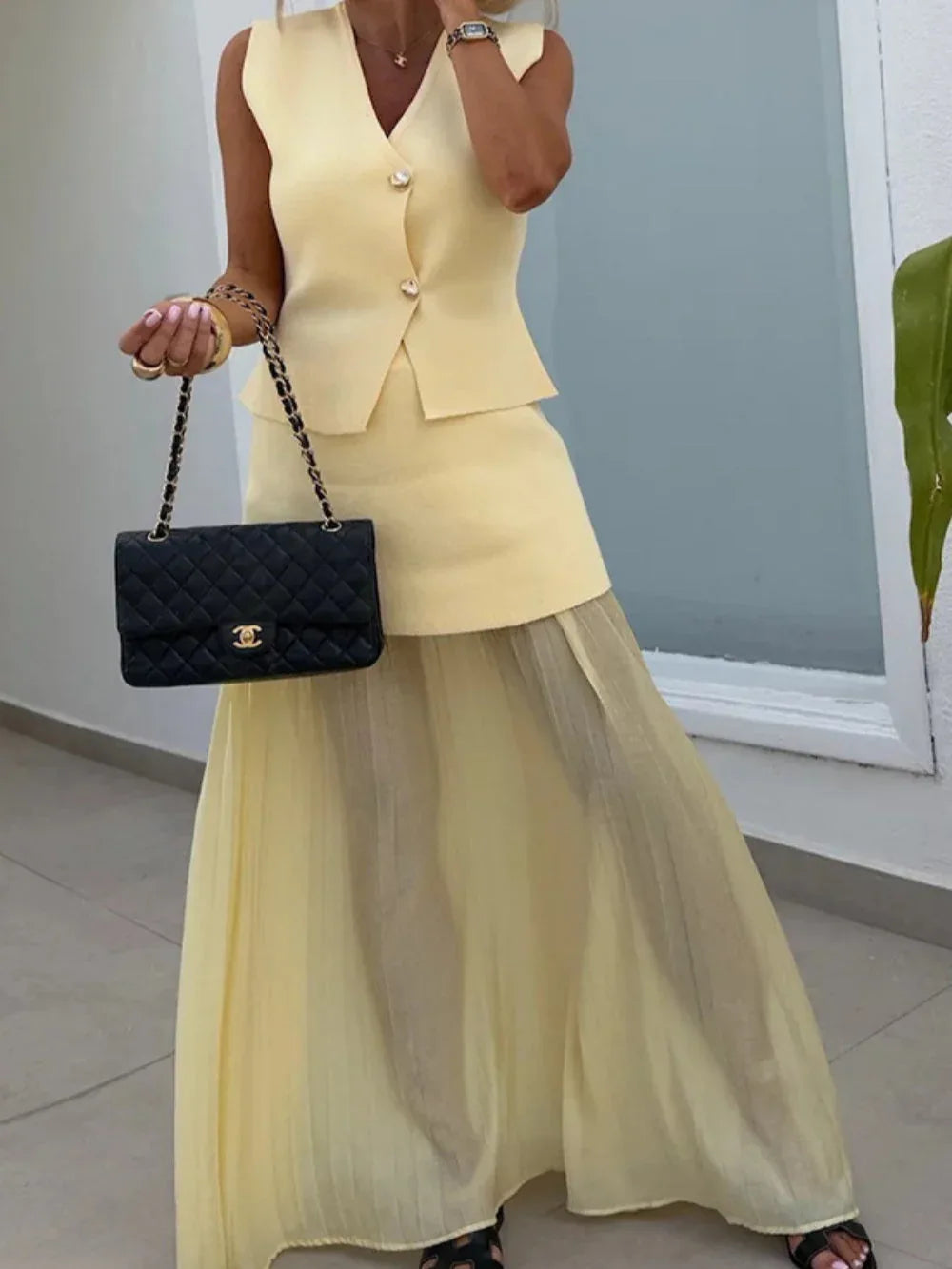 Knitted vest tulle patchwork pleated long skirt suit - NuaVibe