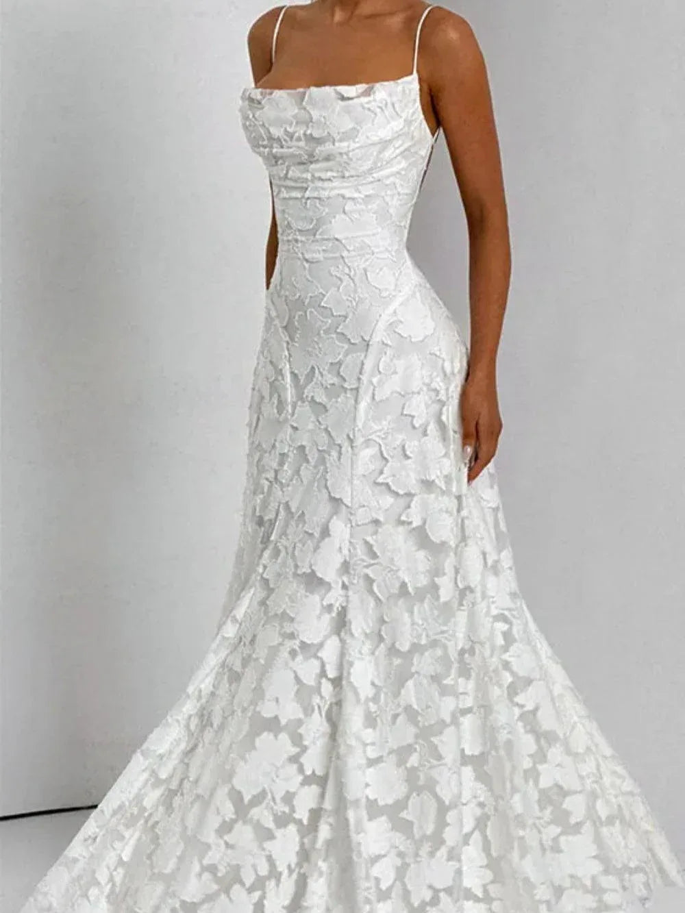 Spaghetti Strap White Lace Long Dress - NuaVibe