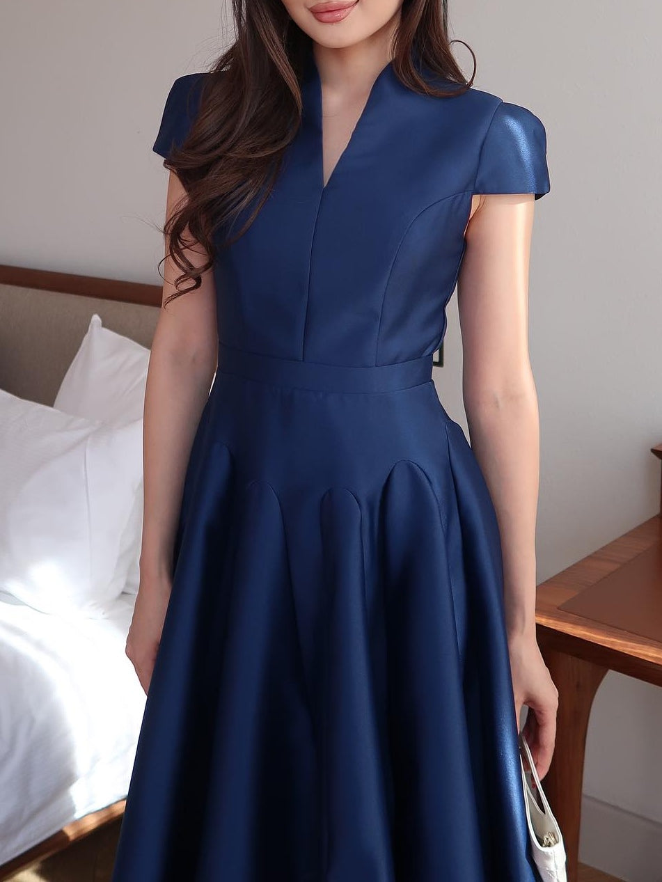 Elegant Dark Blue V-neck Long Dress