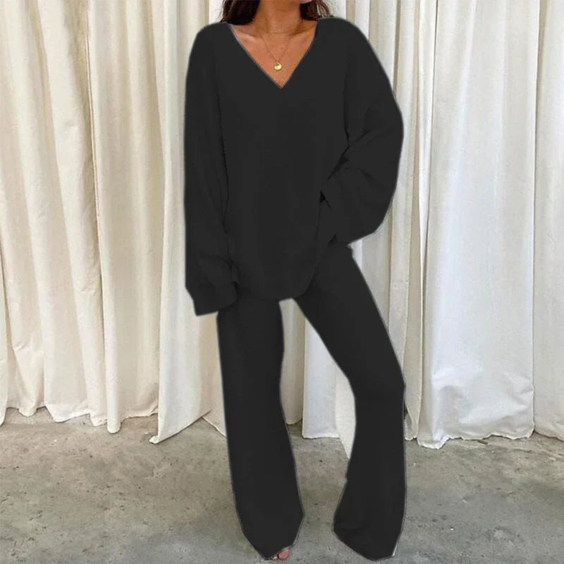 Comfortable Solid Color V-neck Daily Two-piece Set - NuaVibe