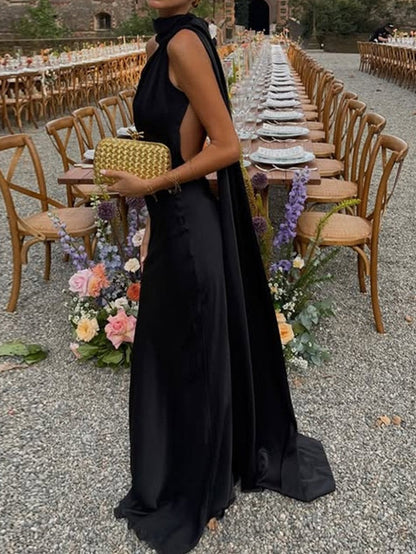 Elegant lady sleeveless halter neck long dress with ribbons