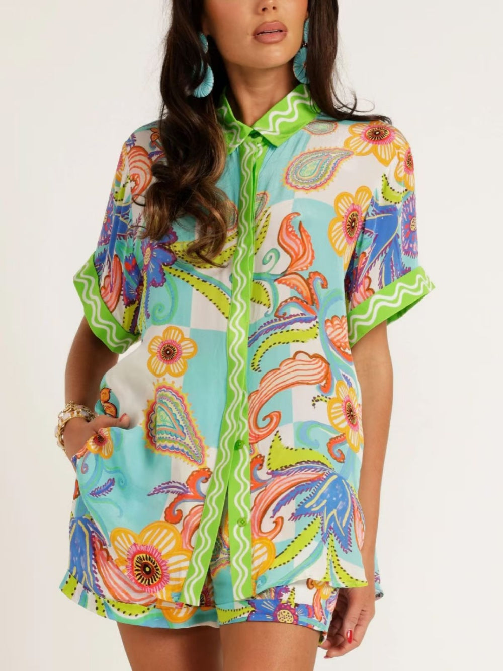 Casual linen chic shirt and shorts set