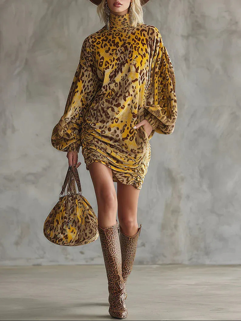 Retro loose-fitting yellow leopard print velvet mini dress - NuaVibe