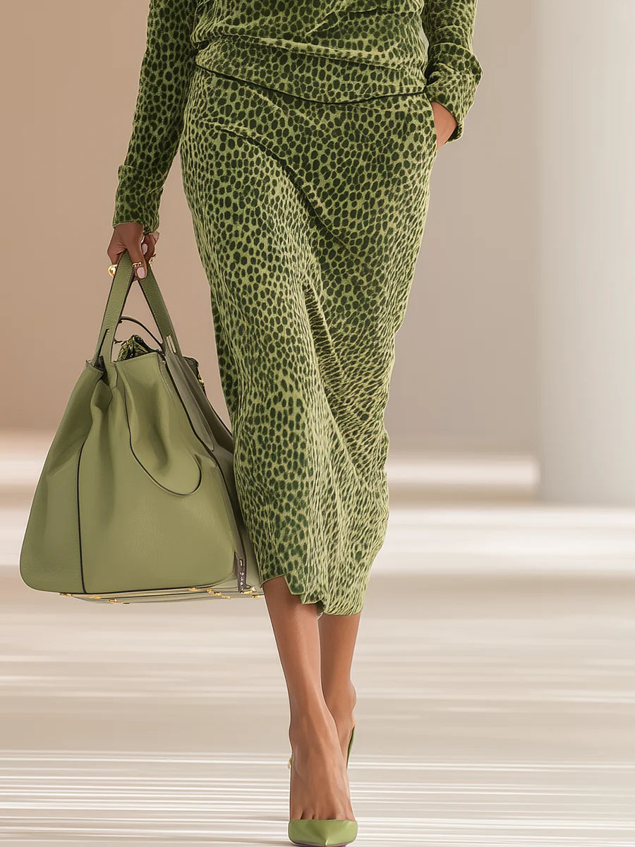 Retro Leopard Print Stand Collar Velvet Top + Skirt Set